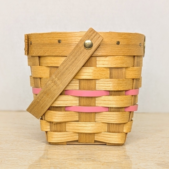 Vintage Peterboro Pretty In Pink  Gingham Liner Woven Small Feminine Basket - Picture 7 of 15
